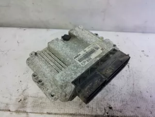 0281014024 55205622 Блок управления двигателем Opel Zafira B Арт e9255417, вид 2