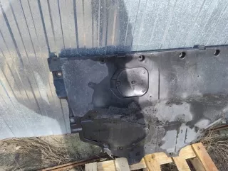 K680556111 Декоративная крышка двигателя Mazda 5 1 Арт e9282061, вид 3