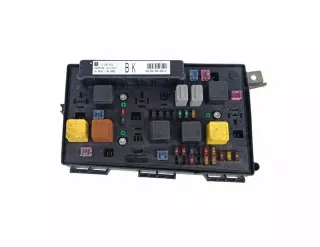 13145033 5DK008668-01 Блок предохранителей Opel Astra H Арт e9313270, вид 1