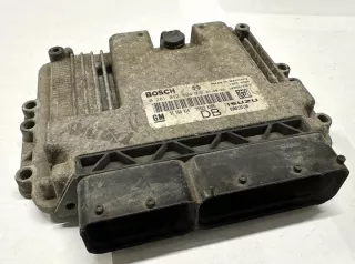 0281012694 55560810 8980135190 Блок управления двигателем Opel Astra H Арт e9343257, вид 1