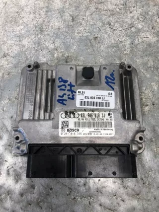 03L906018JJ Блок управления двигателем Audi A4 B8 Арт e9358403, вид 2