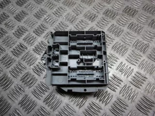 46835593 Блок предохранителей Fiat Punto 2 Арт e9368231, вид 3