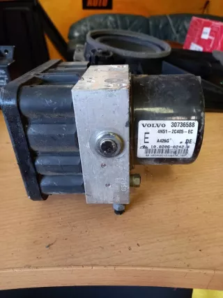 30736589A 30736588 4N51-2C405-EC Блок ABS Volvo S40 2 Арт e9368392, вид 2