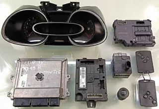 A3C0093160001 A2C92226608 285900636R 248107361R Блок управления двигателем Renault Clio 4 Арт e9381445, вид 1