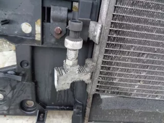 752100004R Передняя панель крепления облицовки (телевизор) Renault Megane 3 Арт e9405610, вид 4