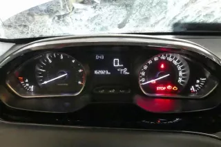 9813848980 Щиток приборов (приборная панель) Peugeot 208 Арт e9410125, вид 1