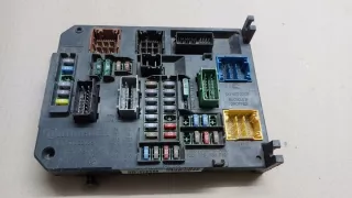 A2C32427600 Блок предохранителей Citroen C4 2 Арт e9432913, вид 1