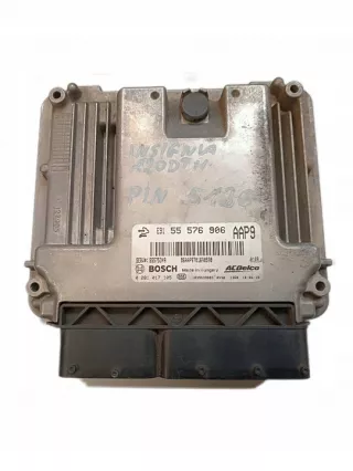 55576906 0281017105 55575349 Блок управления двигателем Opel Astra J Арт e9448062, вид 1
