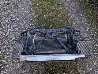  Передняя панель крепления облицовки (телевизор) Audi Q7 4L Арт e9449476, вид 1
