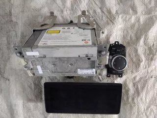 9306743 9383063 9350723 Блок навигации BMW i3 Арт e9460792, вид 1