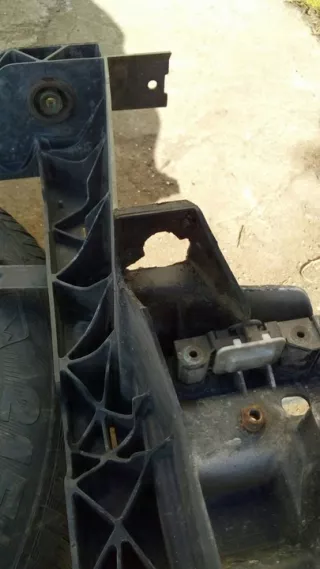  Передняя панель крепления облицовки (телевизор) Mitsubishi Colt 6 Арт e9476040, вид 4