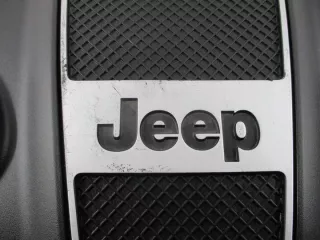 04627157AG Декоративная крышка двигателя Jeep Grand Cherokee IV (WK2) Арт e9479034, вид 2