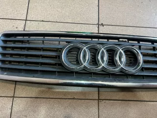 4B3853651 Решетка радиатора Audi A6 C5 (S6,RS6) Арт e9493007, вид 4