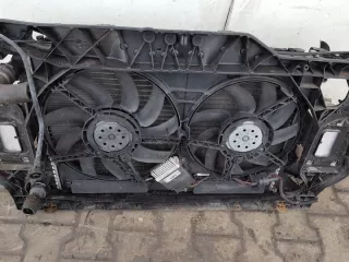  Передняя панель крепления облицовки (телевизор) Audi A4 B8 Арт e9500686, вид 4