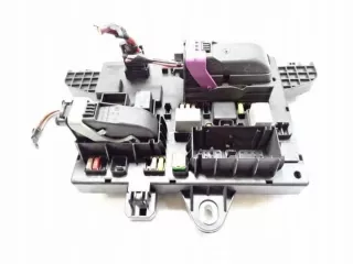 20957185 1110097AC 365927271 Блок предохранителей Opel Zafira C Арт e9507419, вид 1