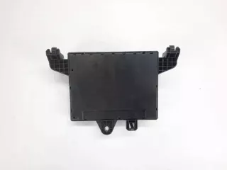 1330230 13302300 Блок предохранителей Opel Astra J Арт e9514735, вид 3