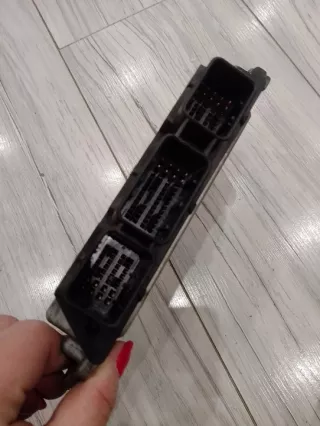 0281011549 8200310863 Блок управления двигателем Renault Scenic 2 Арт e9522201, вид 3