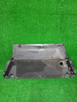 8W0863821F Декоративная крышка двигателя Audi A4 B9 Арт e9529557, вид 1