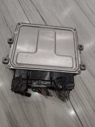 237102928R 237102706R Блок управления двигателем Renault Clio 4 Арт e9546236, вид 4