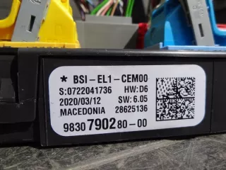 9830790280-00 Блок предохранителей Citroen C3 3 Арт e9551013, вид 2