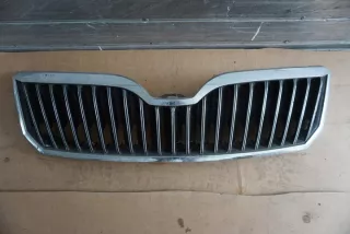 3T0853668B Решетка радиатора Skoda Superb 2 Арт e9557291, вид 1