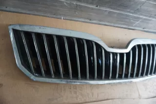 3T0853668B Решетка радиатора Skoda Superb 2 Арт e9557291, вид 2