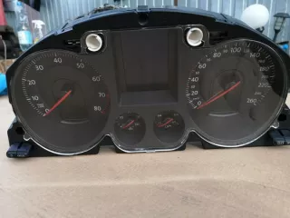 3C0920870F Щиток приборов (приборная панель) Volkswagen Passat B6 Арт e9568660, вид 2