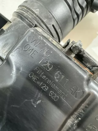 04E129611AK Корпус воздушного фильтра Seat Leon 3 Арт e9569874, вид 3
