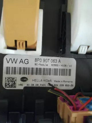8P0907063A Блок предохранителей Audi A3 8P Арт e9577407, вид 2