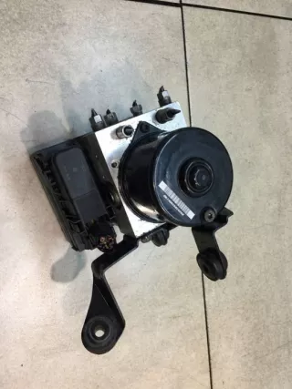 5N612C405CC Блок ABS Mazda 5 1 Арт e9596688, вид 3