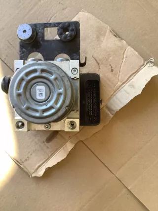 476601418R 93459794 Блок ABS Renault Trafic 3 Арт e9616607, вид 4