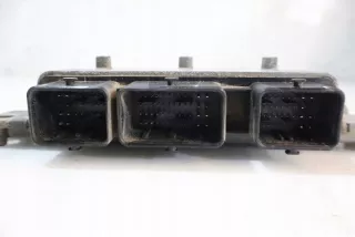 8V21-12A650-SF Блок управления двигателем Ford Fiesta 7 Арт e9621701, вид 2