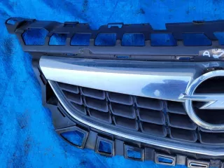 13266577 Решетка радиатора Opel Astra J Арт e9626158, вид 2