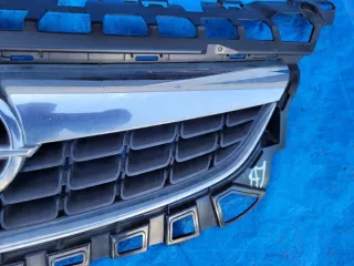 13266577 Решетка радиатора Opel Astra J Арт e9626158, вид 4