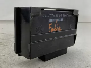 6Q0959433H Блок предохранителей Skoda Fabia 1 Арт e9634800, вид 2