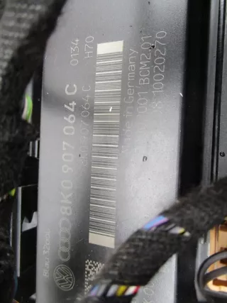8K0907064C Блок предохранителей Audi A4 B8 Арт e9641909, вид 2