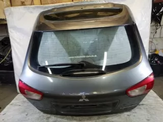  Крышка багажника (дверь 3-5) Mitsubishi Lancer 8 Арт e9644431, вид 1