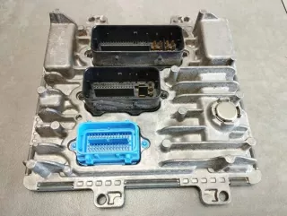 55500630 395357783 Блок управления двигателем Opel Astra K Арт e9644835, вид 1