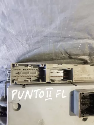 51735172NPL 46520600CPL Блок предохранителей Fiat Punto 2 Арт e9656050, вид 3
