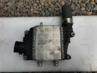 GX73-6K775-AE Интеркулер Jaguar XF 260 Арт e9657490, вид 2