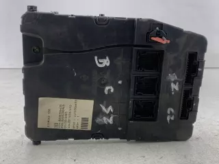 8200306435 Блок предохранителей Renault Megane 2 Арт e9658932, вид 4