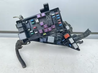 MB100200B Блок предохранителей Subaru Impreza 3 Арт e9659363, вид 4