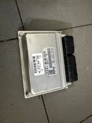 8E0909518AQ Блок управления двигателем Audi A4 B7 Арт e9674050, вид 1