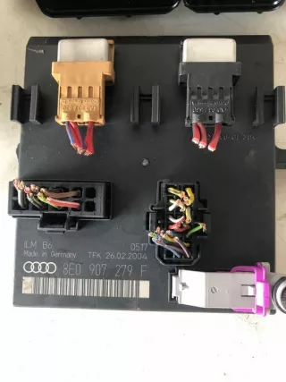 8E0907401S 0281011435 Блок управления двигателем Audi A4 B6 Арт e9674191, вид 3