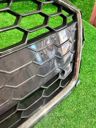 8W0853651EB Решетка радиатора Audi A4 B8 Арт e9677831, вид 2