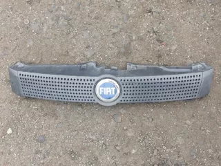  Решетка радиатора Fiat Panda 2 Арт e9680555, вид 1