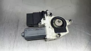 1J4839729 Моторчик стеклоподъемника Volkswagen Golf 4 Арт e9690635, вид 2