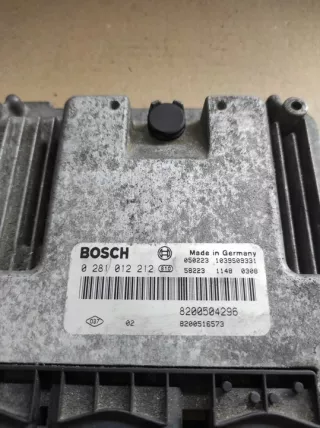 0281012212 8200504296 Блок управления двигателем Renault Laguna 2 Арт e9691852, вид 4