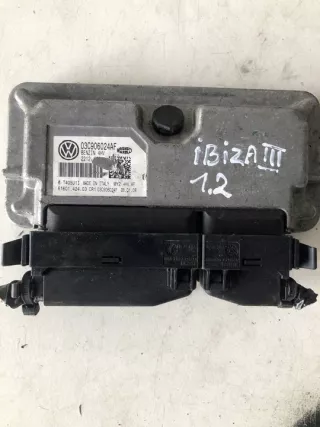 03C906024AF Блок управления двигателем Seat Ibiza 3 Арт e9692864, вид 2