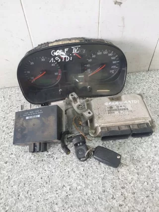 038906012L 0281010112 Блок управления двигателем Volkswagen Golf 4 Арт e9694986, вид 1